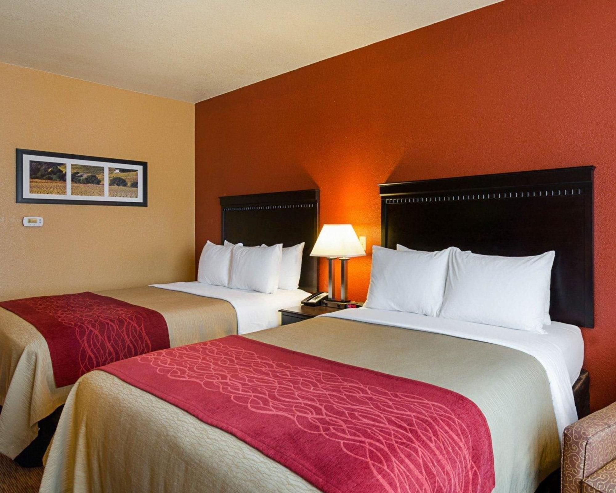 Comfort Inn & Suites Orange - Montpelier Bagian luar foto