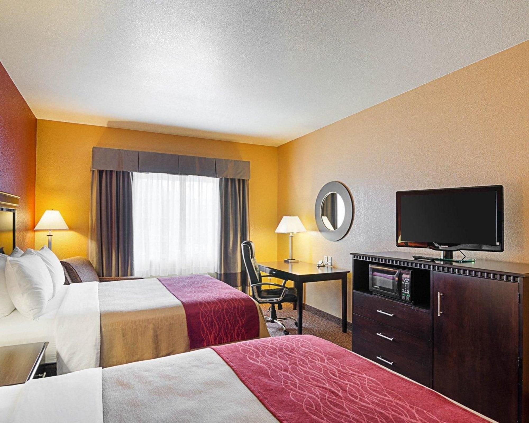 Comfort Inn & Suites Orange - Montpelier Bagian luar foto
