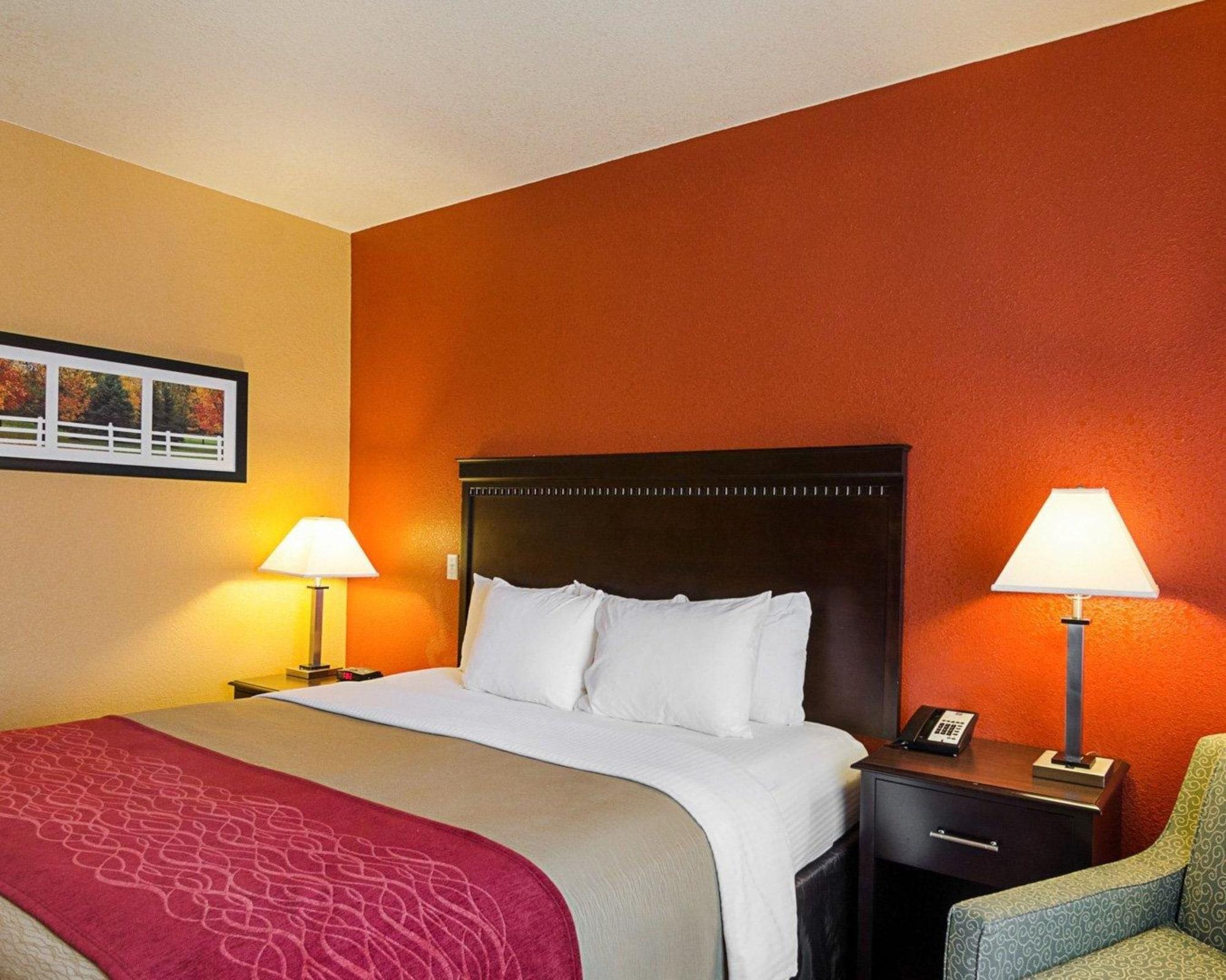 Comfort Inn & Suites Orange - Montpelier Bagian luar foto