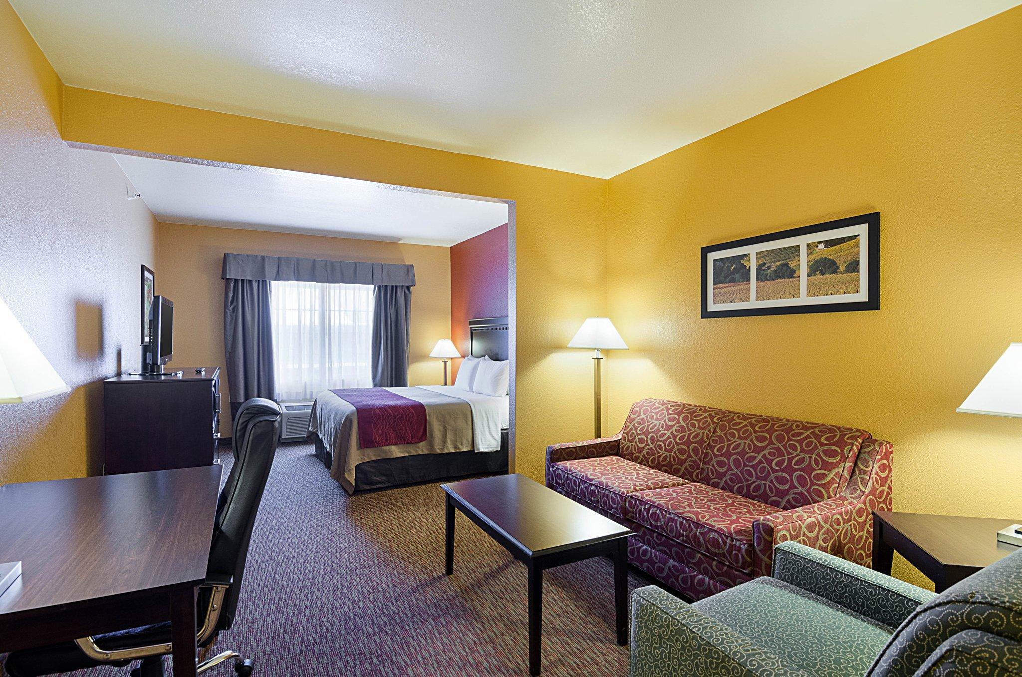 Comfort Inn & Suites Orange - Montpelier Bagian luar foto