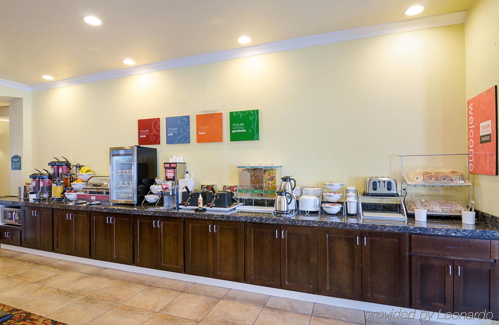 Comfort Inn & Suites Orange - Montpelier Bagian luar foto